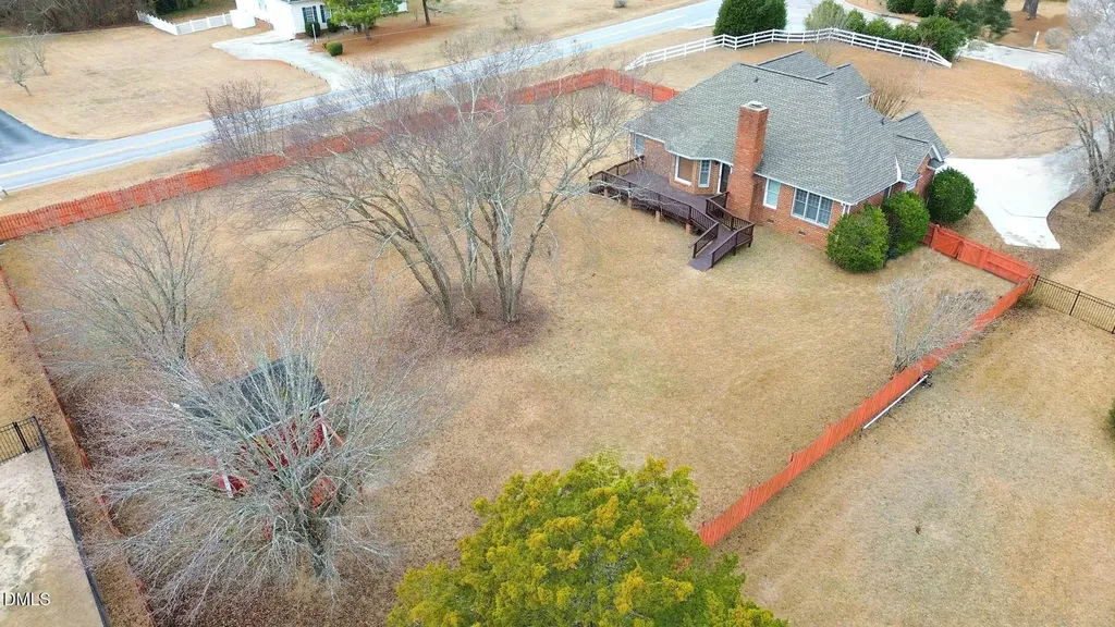 400 Knolls View Drive Fuquay Varina NC 27526