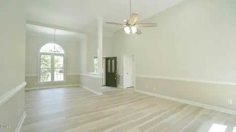 400 Knolls View Drive Fuquay Varina NC 27526