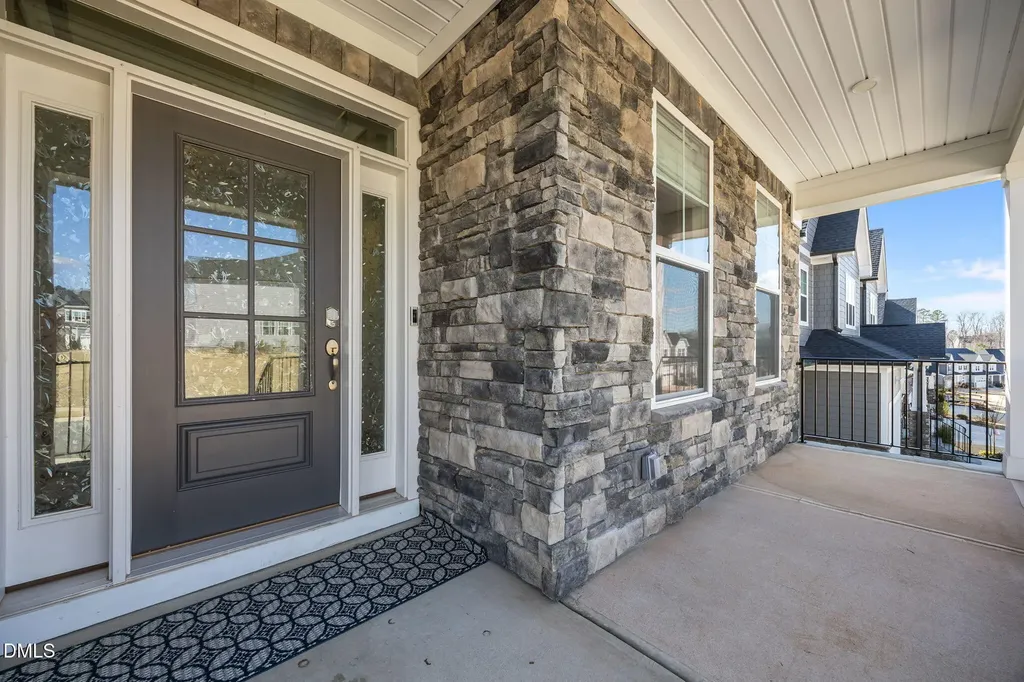 160 Cramerton Drive Holly Springs NC 27540