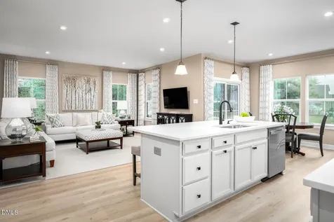 1983 Glen Hollow Drive Knightdale NC 27604