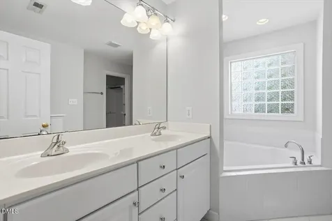513 Moultonboro Avenue Wake Forest NC 27587