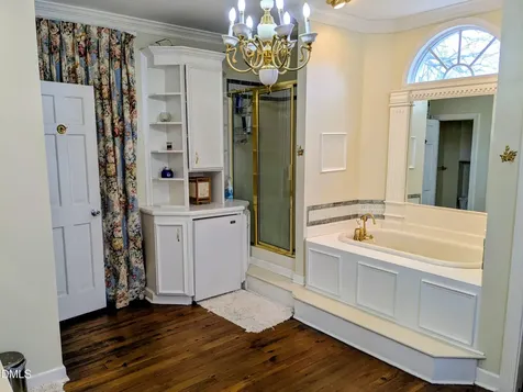 301 W Thorndale Drive Oxford NC 27565
