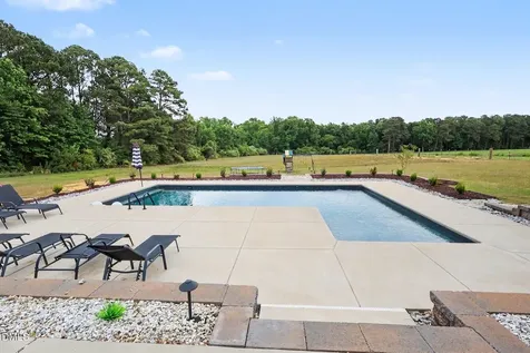 7839 Raleigh Road Benson NC 27504