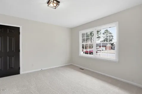 1120 W Pope Street Benson NC 27504