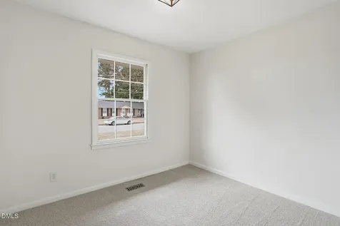 1120 W Pope Street Benson NC 27504