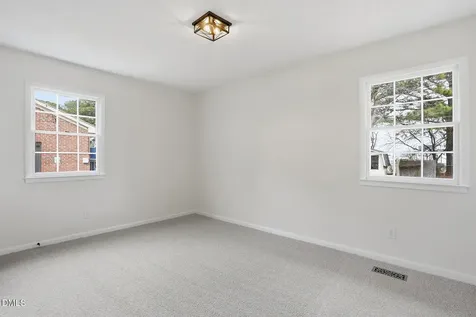 1120 W Pope Street Benson NC 27504