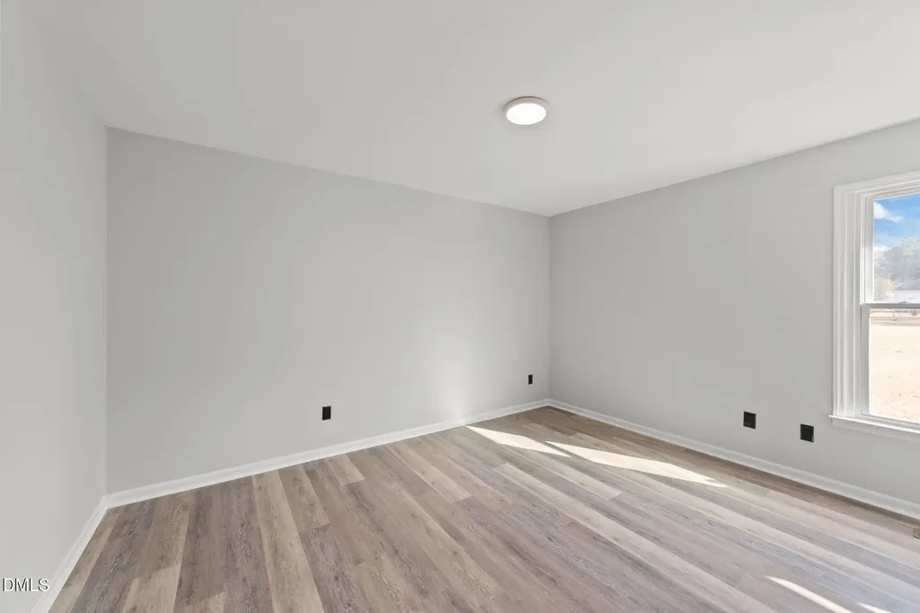 54 Lynn Lane Selma NC 27576
