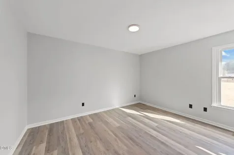 54 Lynn Lane Selma NC 27576