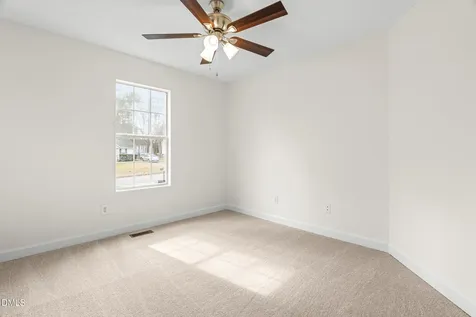 5213 Pronghorn Lane Raleigh NC 27610
