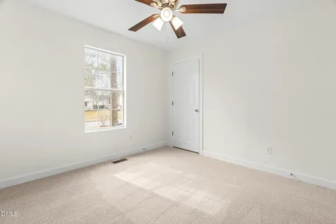 5213 Pronghorn Lane Raleigh NC 27610