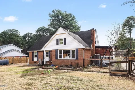 1609 Spring Lane Sanford NC 27330
