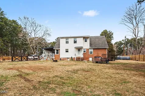 1609 Spring Lane Sanford NC 27330