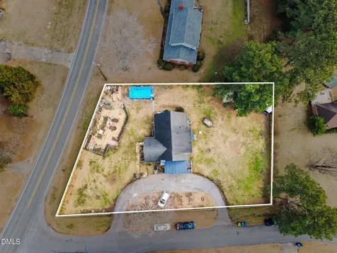 1609 Spring Lane Sanford NC 27330