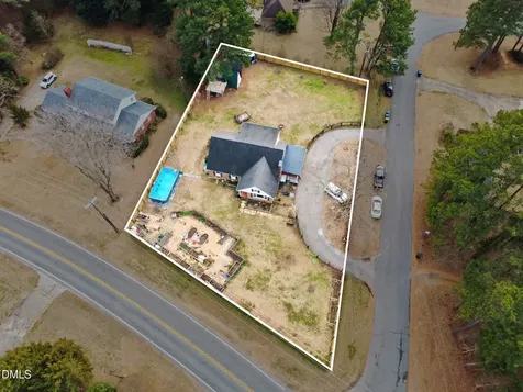 1609 Spring Lane Sanford NC 27330