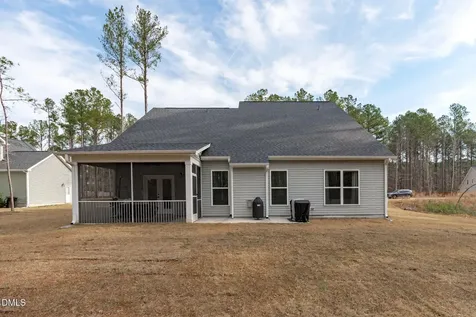 304 Artic Circle Garner NC 27529