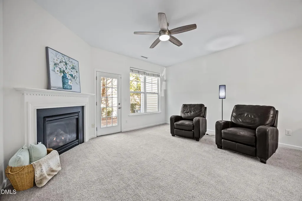 6623 Clarksburg Place Raleigh NC 27616