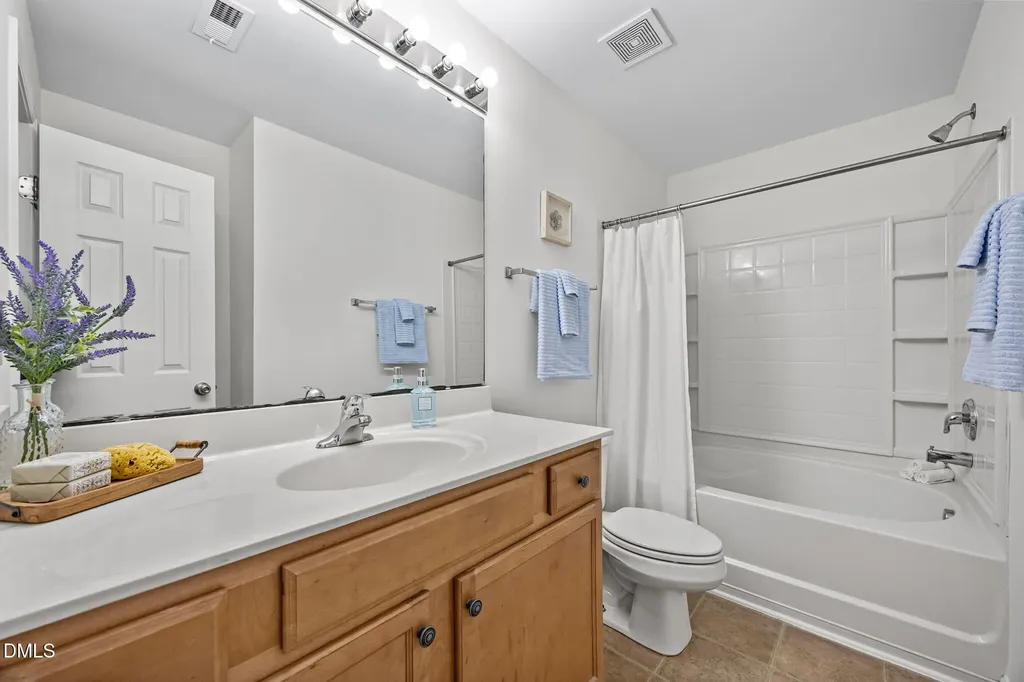 6623 Clarksburg Place Raleigh NC 27616