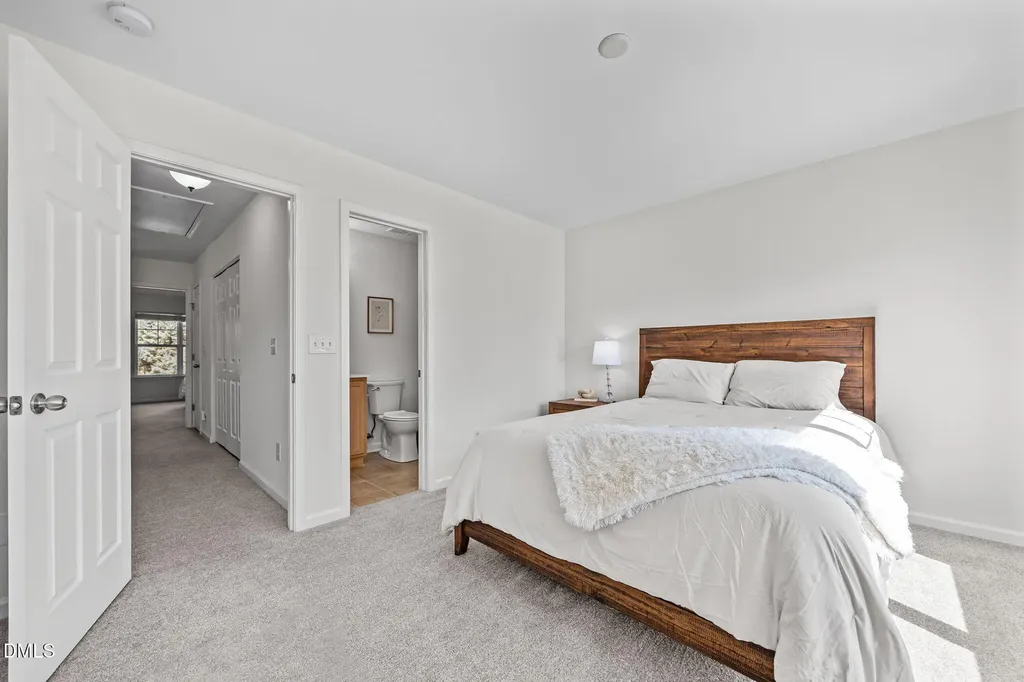 6623 Clarksburg Place Raleigh NC 27616