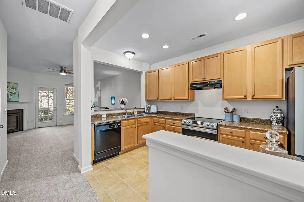 6623 Clarksburg Place Raleigh NC 27616