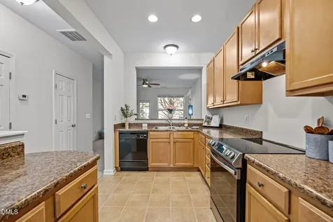 6623 Clarksburg Place Raleigh NC 27616