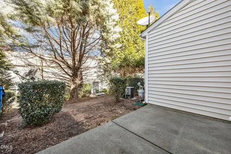 6623 Clarksburg Place Raleigh NC 27616