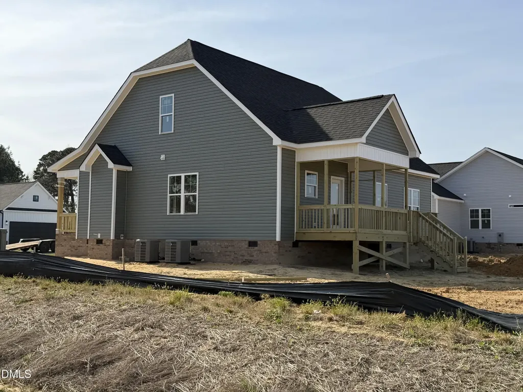 135 Bryant Farm Drive Selma NC 27576