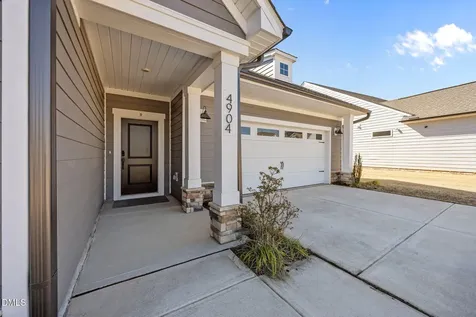 4904 Flathead Place Fuquay Varina NC 27526
