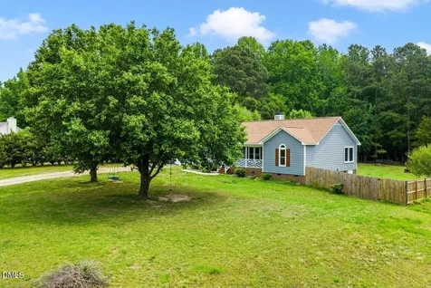 109 N Valley Drive Louisburg NC 27549
