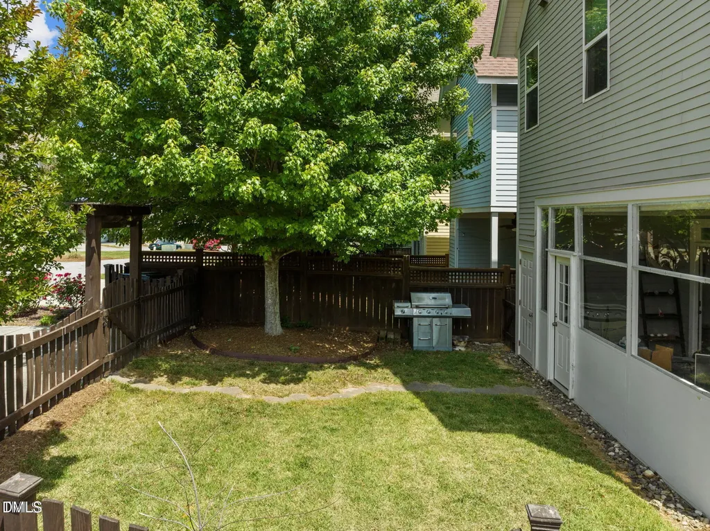 41 N Serenity Hill Circle Chapel Hill NC 27516