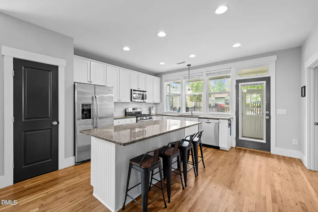 41 N Serenity Hill Circle Chapel Hill NC 27516