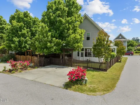 41 N Serenity Hill Circle Chapel Hill NC 27516