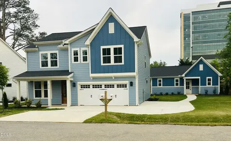 213 W Maple Avenue Holly Springs NC 27540