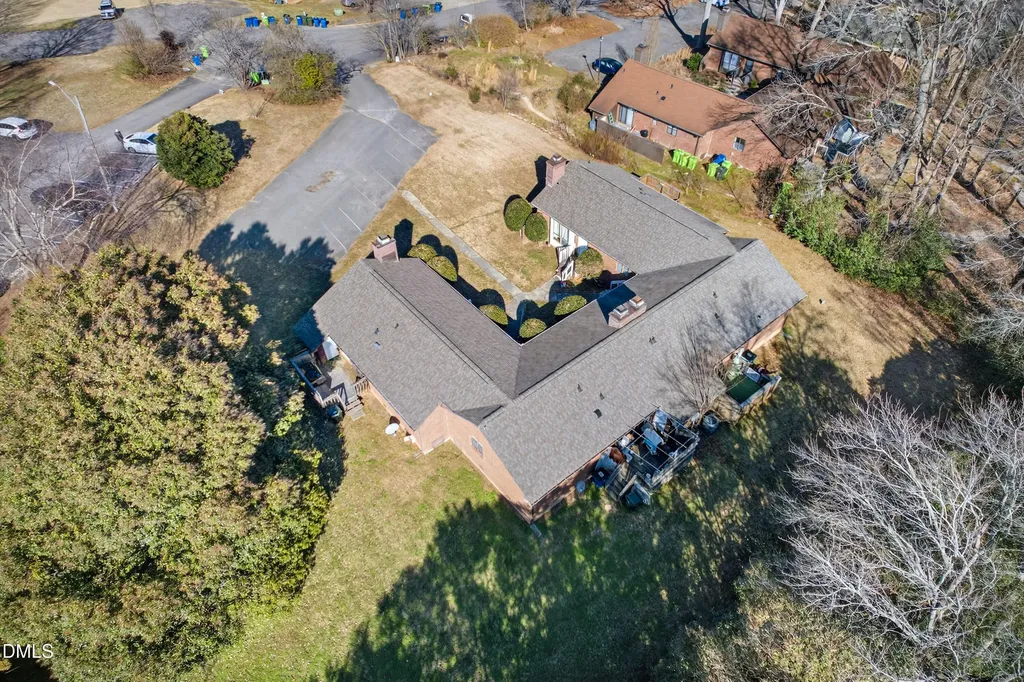 2829 Seclusion Court Raleigh NC 27612
