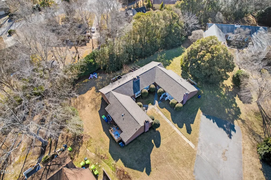 2829 Seclusion Court Raleigh NC 27612