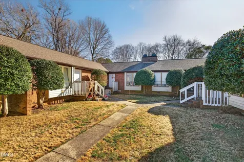 2829 Seclusion Court Raleigh NC 27612