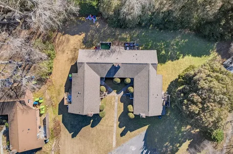 2829 Seclusion Court Raleigh NC 27612