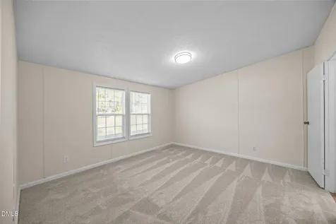 91 Pine Ridge Trail Henderson NC 27537
