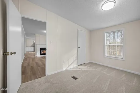 91 Pine Ridge Trail Henderson NC 27537