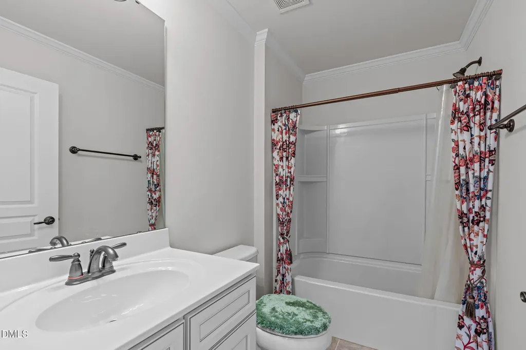 2414 Kinglass Drive Fuquay Varina NC 27526