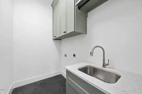 305 Gary Street Raleigh NC 27606