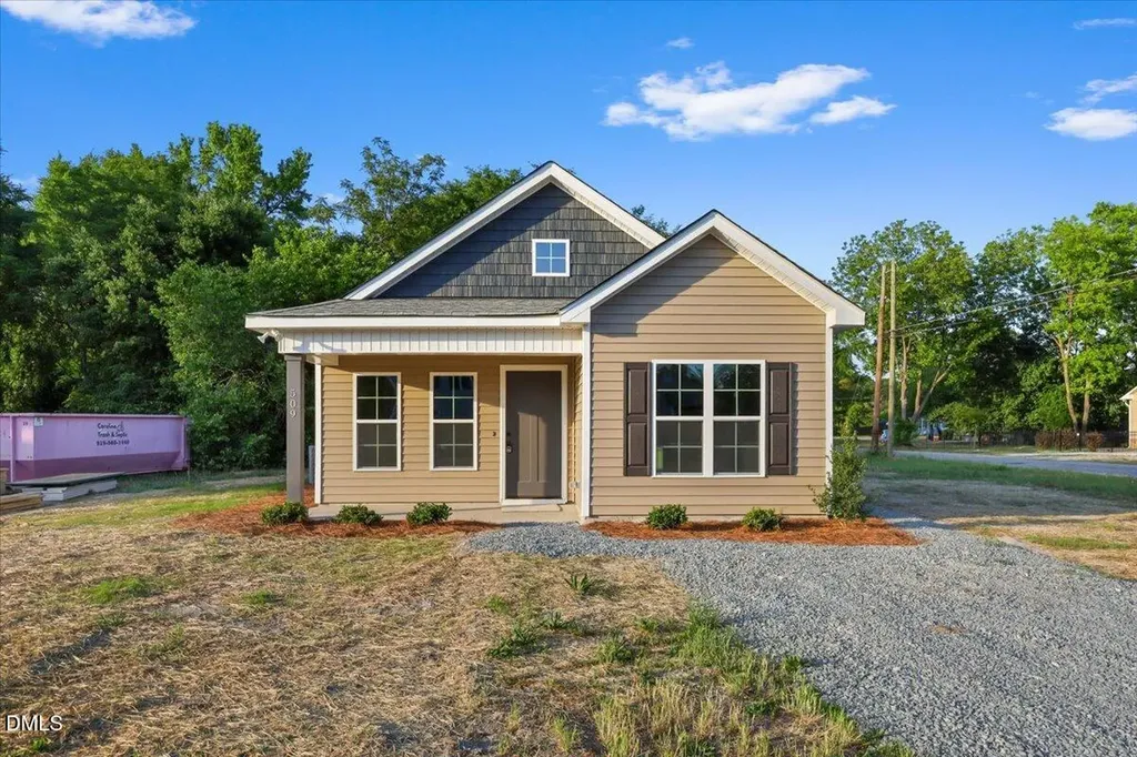 509 E Harnett Street Dunn NC 28334