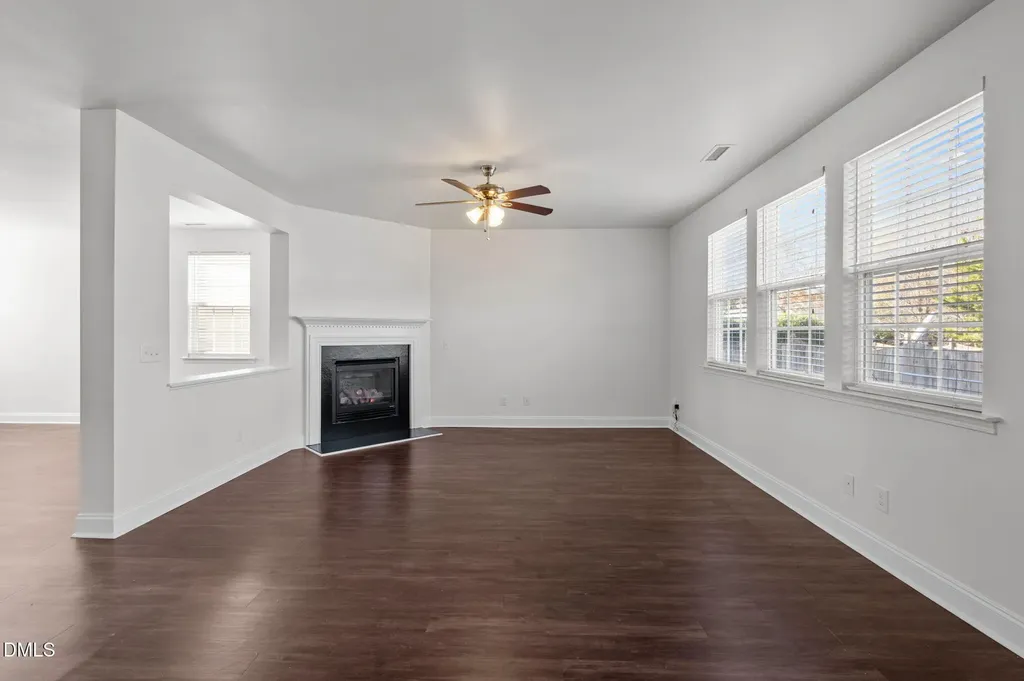 238 Larktree Lane Fuquay Varina NC 27526