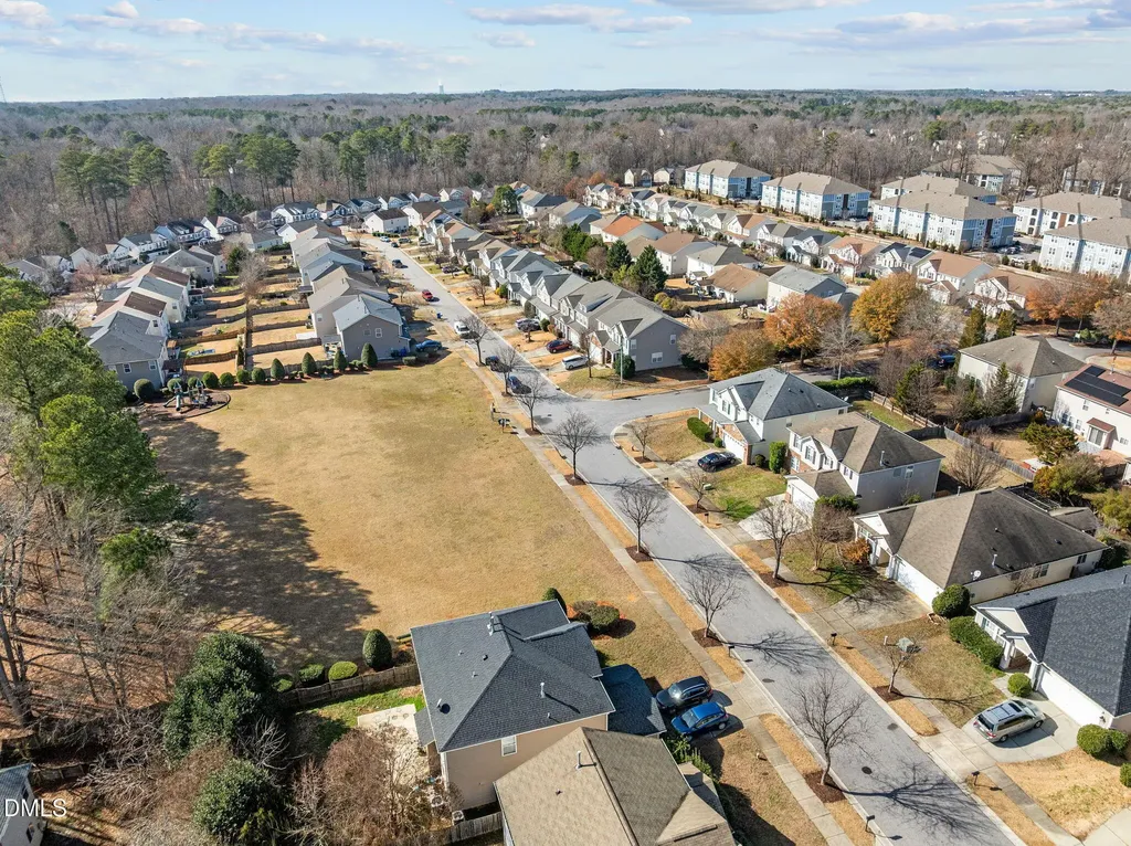 238 Larktree Lane Fuquay Varina NC 27526