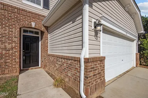 238 Larktree Lane Fuquay Varina NC 27526