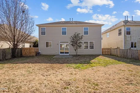 238 Larktree Lane Fuquay Varina NC 27526