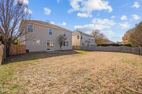 238 Larktree Lane Fuquay Varina NC 27526
