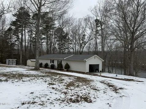 324 Holly Berry Lane Roxboro NC 27574