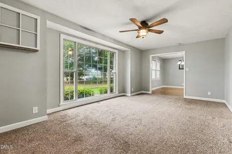 875 Wynn Road Clinton NC 28328