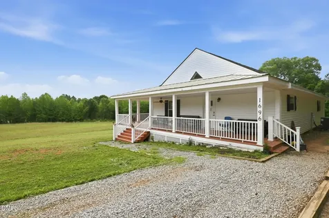 1696 James Winston Road Oxford NC 27565