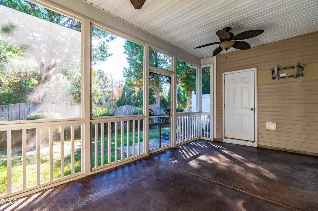 2522 Spring Oaks Way Raleigh NC 27614
